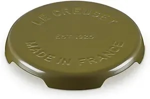Le Creuset Enameled Cast Iron Signature Trivet, 9”., Olive